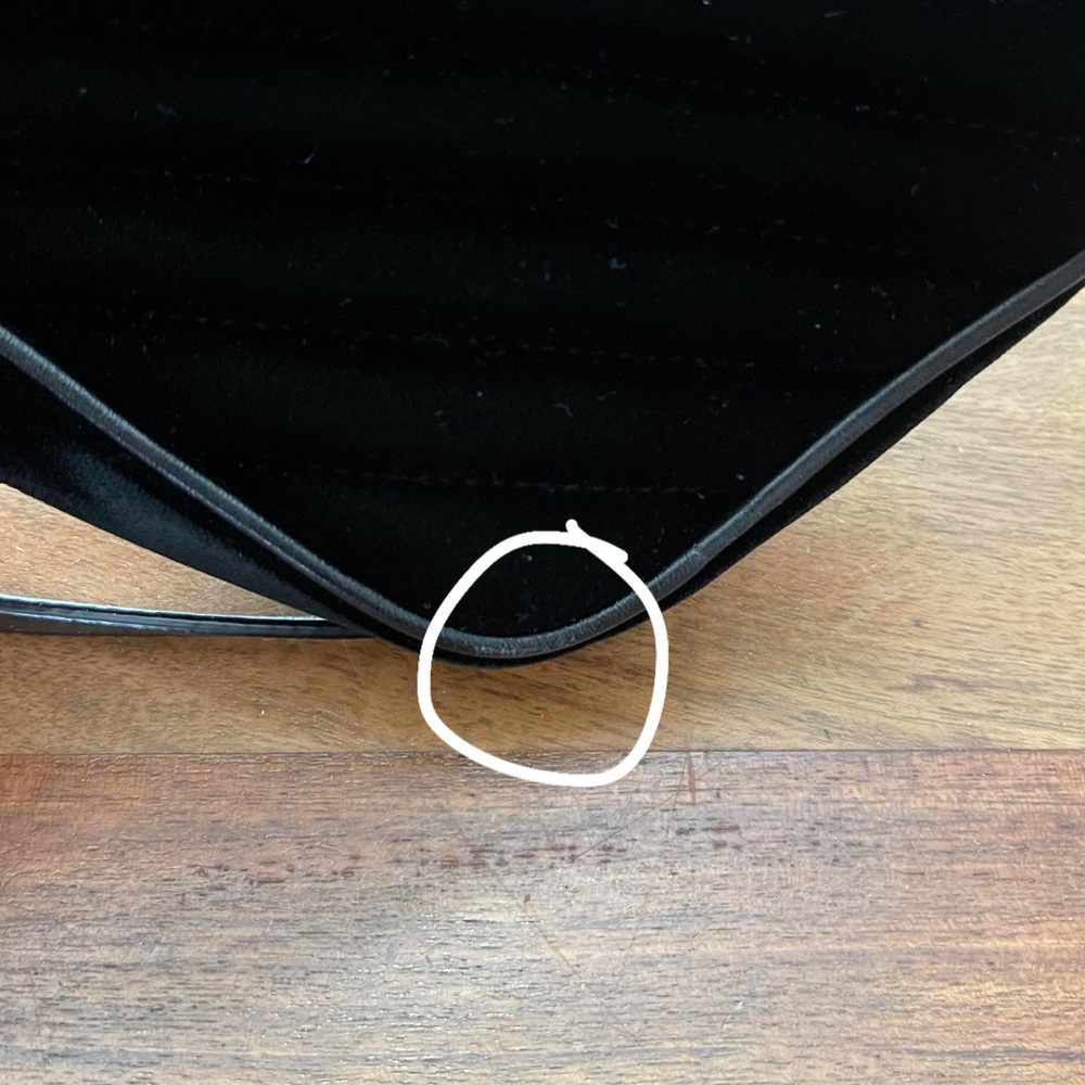❌SOLD❌ Saint Laurent Lou camera bag black velvet - Picture 15 of 16